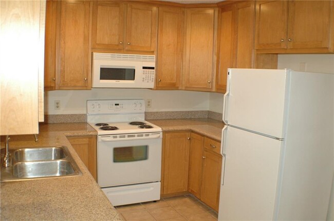 Building Photo - 120 Du Rhu Dr