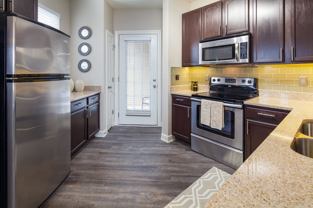 Cortland University City Apartments in Charlotte, NC