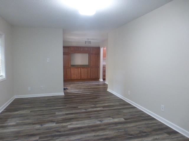 Building Photo - 1207 Chamberlain Dr
