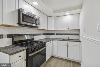 Building Photo - 1246 Wycombe Ave