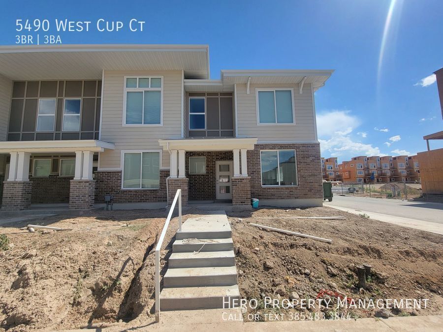 Primary Photo - 5490 Cup Ct
