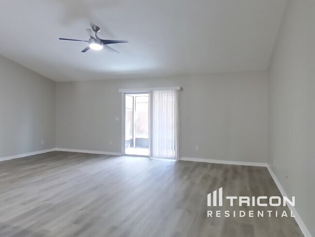 Building Photo - 86216 Vegas Boulevard Yulee FL