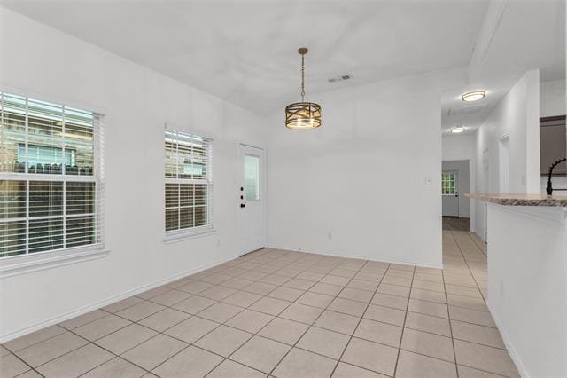 Building Photo - 913 Jenni Dr