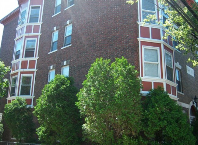 Foto del edificio - 118 Berkshire St