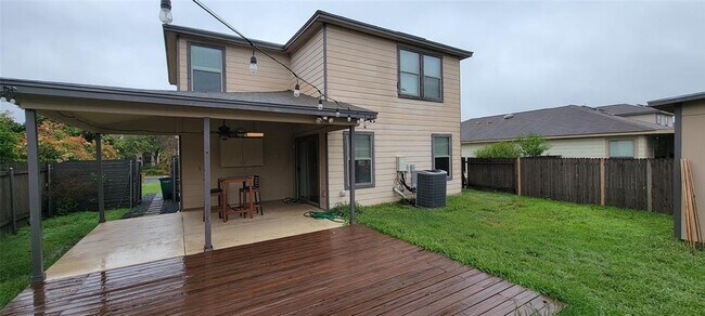 Building Photo - 5602 Apple Orchard Ln