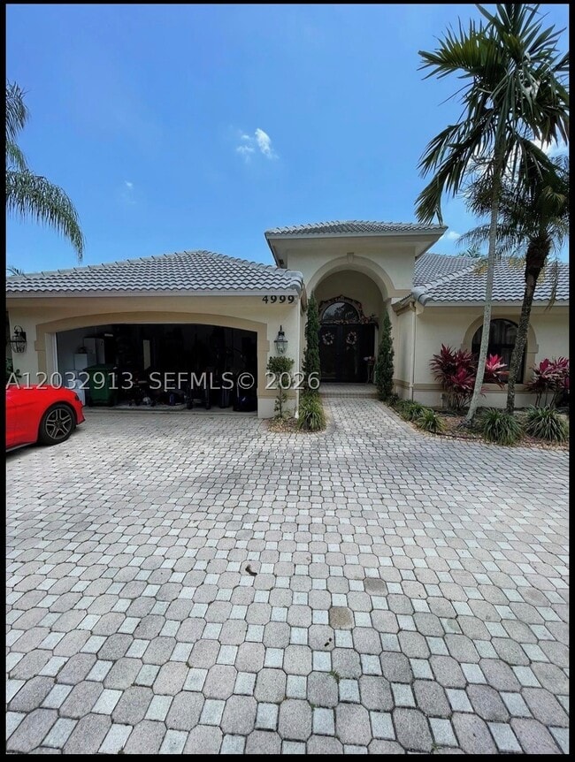 Building Photo - 4999 Chardonnay Dr