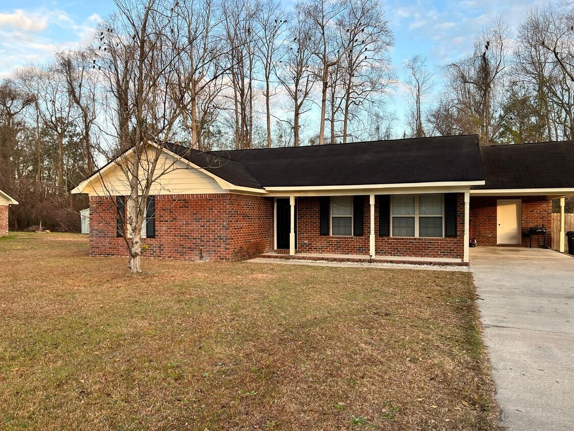 217 Waters Ave, Allenhurst, GA 31301 House Rental in Allenhurst, GA