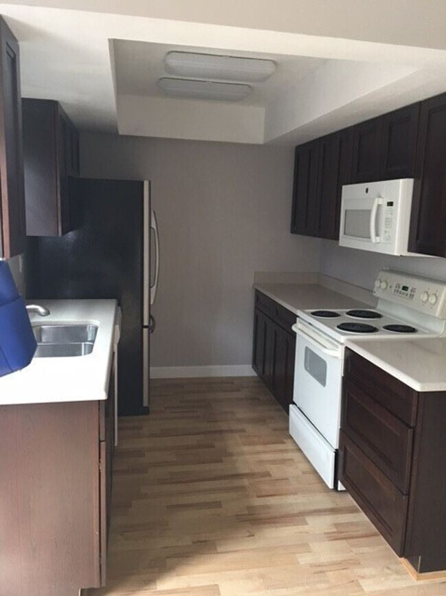 Foto del edificio - 2 br, 1.5 bath House - 3351 RIVER VIEW WAY...