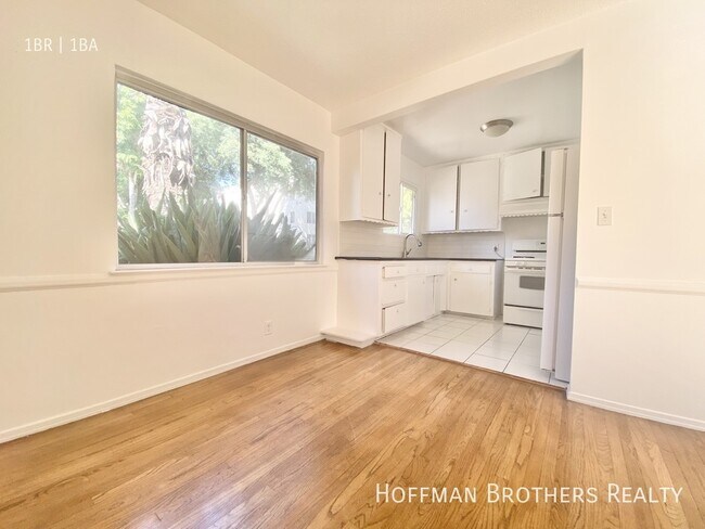 Foto del edificio - 1162 N Orange Grove Ave