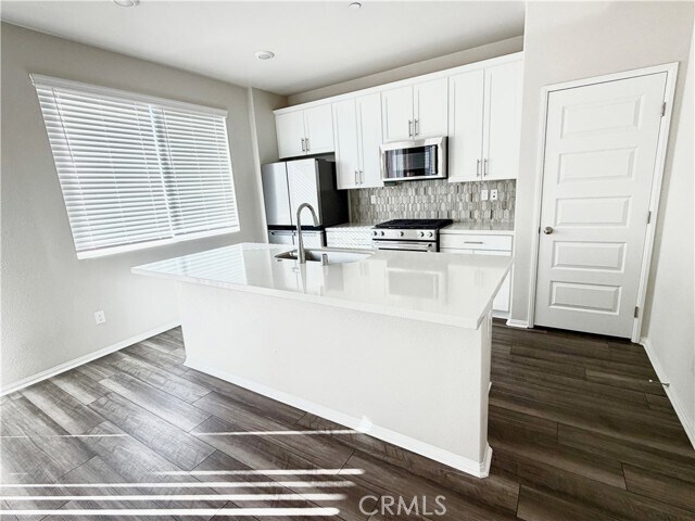 Foto del edificio - 2872 Schmidt Privado