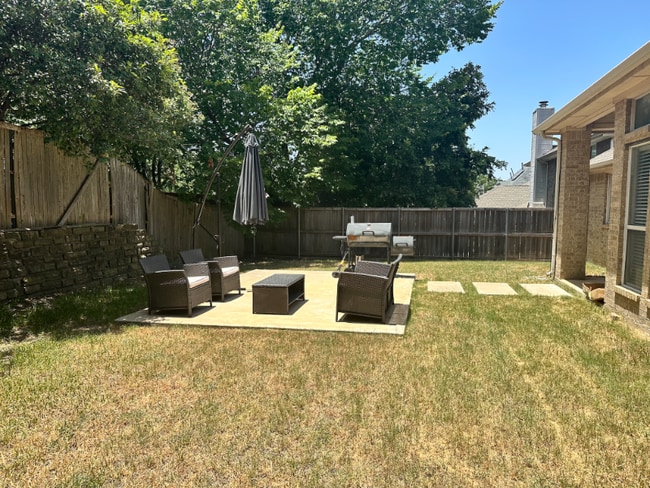 Foto del edificio - 2506 Spring Hill Ln