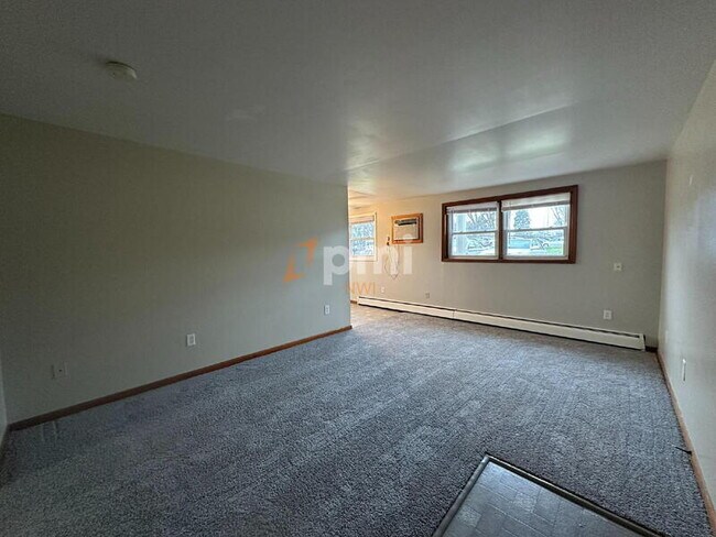 Foto del edificio - 2591 Parkview St