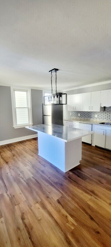 Foto principal - 1034 Buffalo St