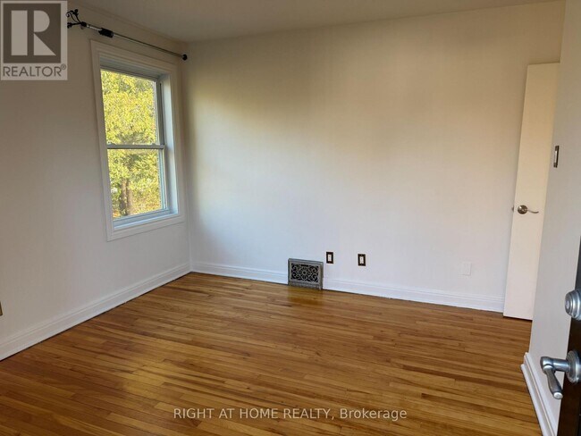 Building Photo - 97 Rita Ave