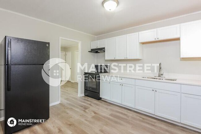 Building Photo - 4030 Kalmar Dr