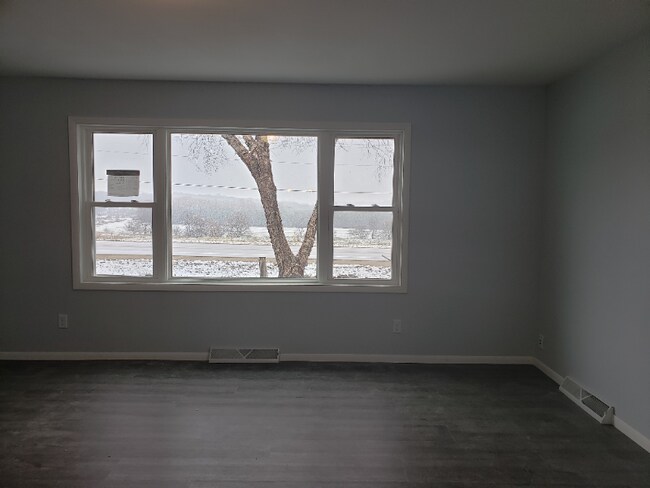 Building Photo - 3217 County Hwy AB