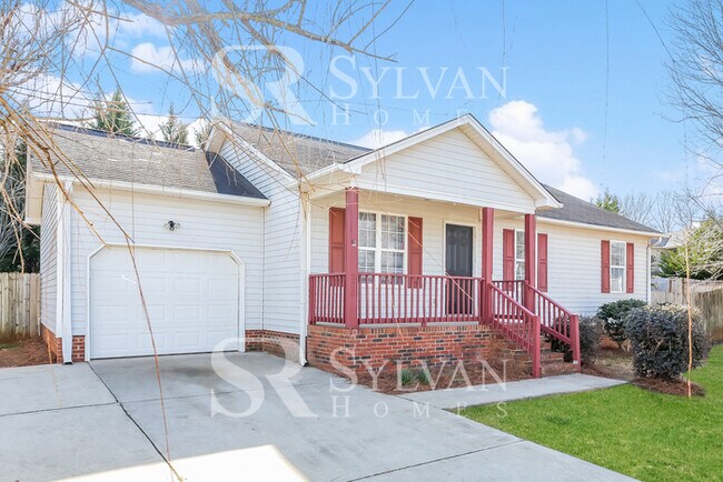 Foto del edificio - Embrace Tranquility and Convenience