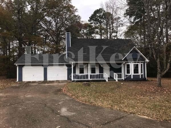 Building Photo - 4500 Glory Dr