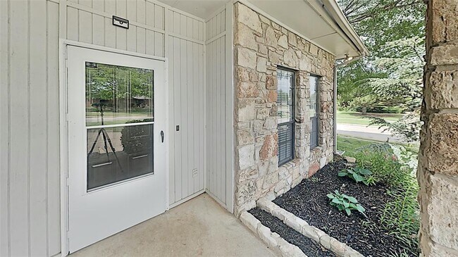 Foto del edificio - 10100 S Rachel Ct