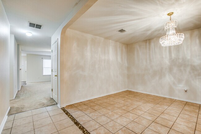 Foto del edificio - 670 Rattler Bluff