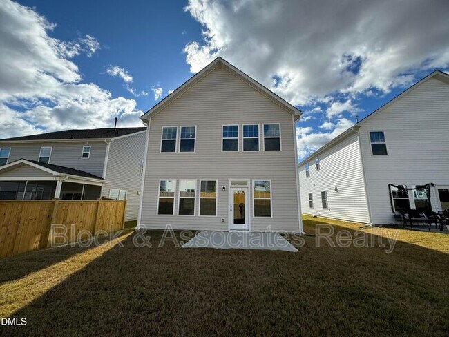 Foto del edificio - 37 Bluebell St