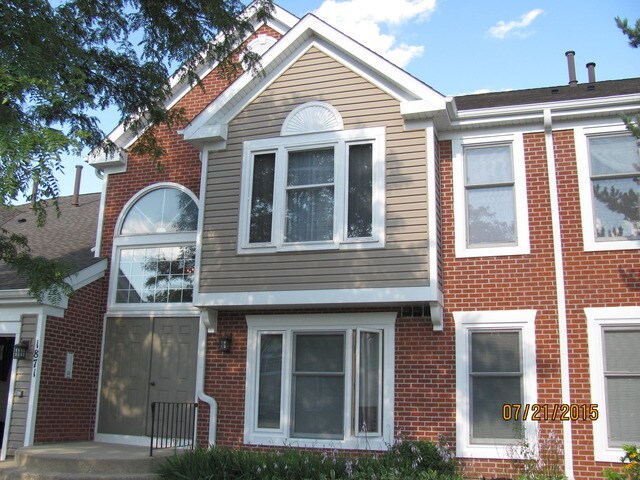 Foto del edificio - 1871 Fox Run Dr
