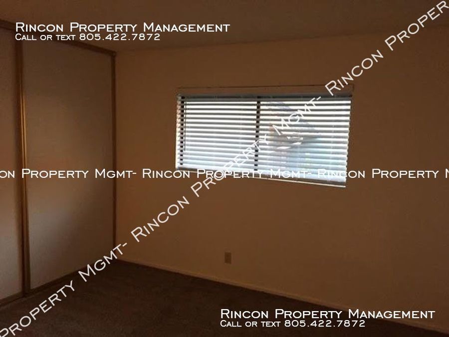 Building Photo - Ventura Keys Townhome *2 Bedrooms/1.5 Baths*