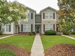 Foto principal - 3 bedroom, 3 bath townhome in Kiskadee Parke