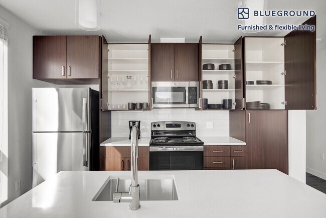 Foto del edificio - 2600 Welton St