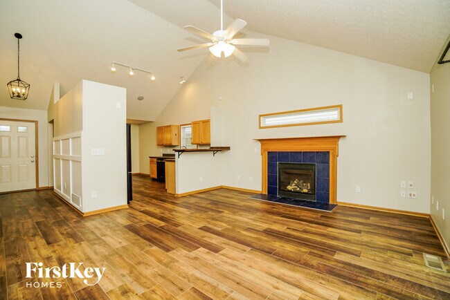 Foto del edificio - 57 Gold Meadow Dr