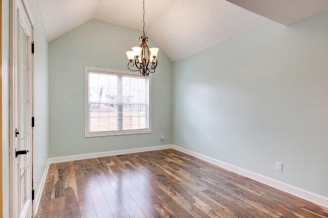 Foto del edificio - 3746 Silver Fox Ct