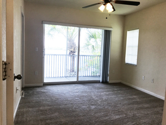 Building Photo - 4236  Emerald Vista