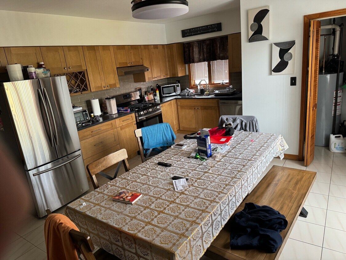 Kitchen - 145 Prospect St