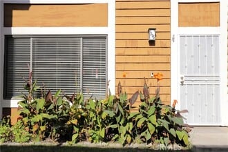 Building Photo - 25885 Trabuco Rd