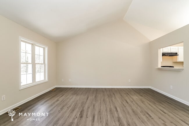 Building Photo - 345 Wingo St