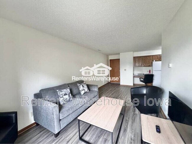 Foto del edificio - 1115 W 1st St