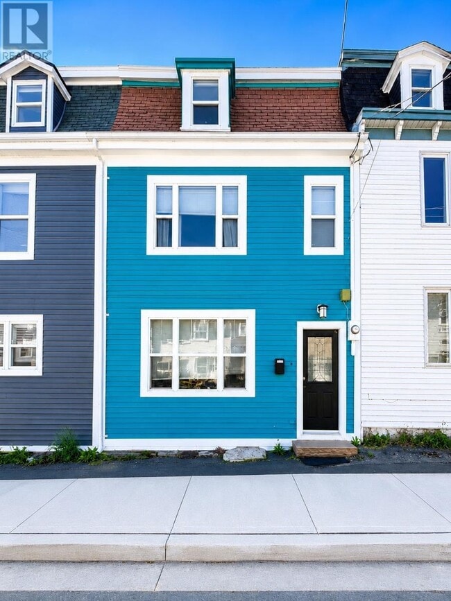 Building Photo - 39 Mullock St
