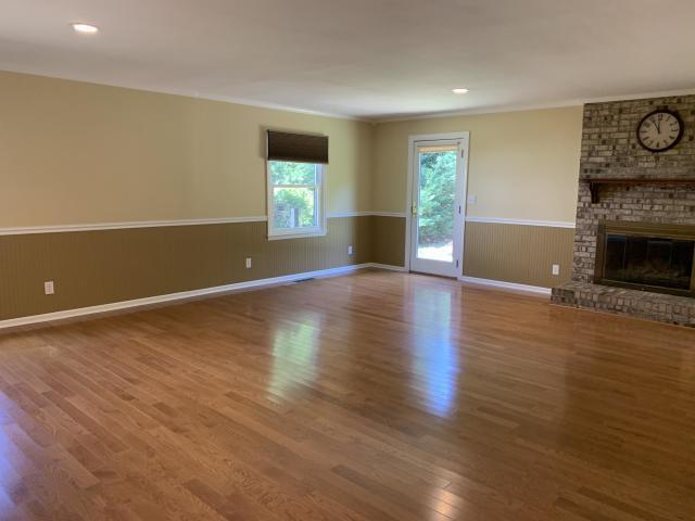 Foto del edificio - 1145 Morganton Rd