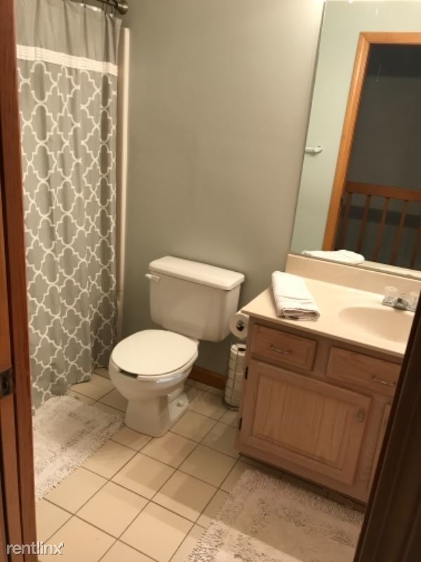 Foto del edificio - 33 Langdon Ct