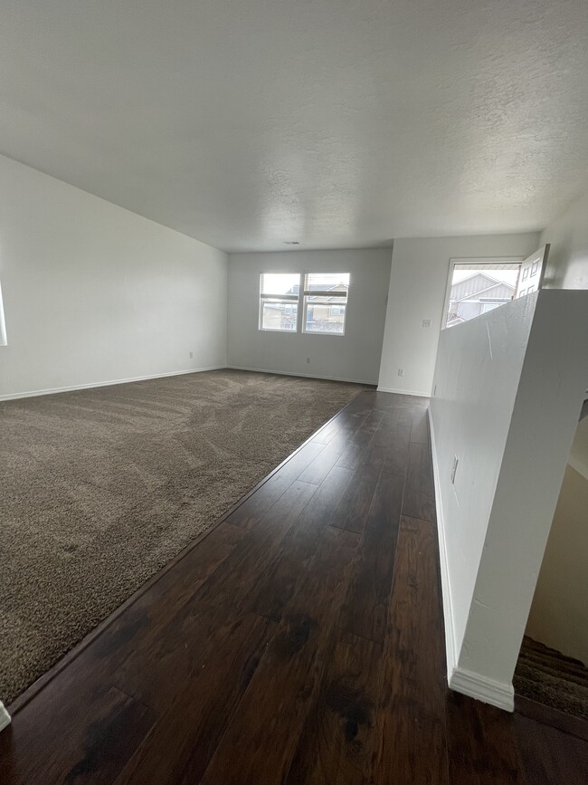 Front Room - 6728 W Oak Vista Dr