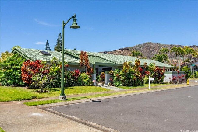 Building Photo - 7777 Kalohelani Pl