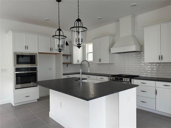 Building Photo - 12597 Clear Sapphire Dr