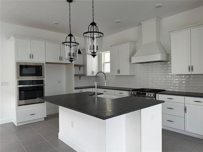 Foto del edificio - 12597 Clear Sapphire Dr