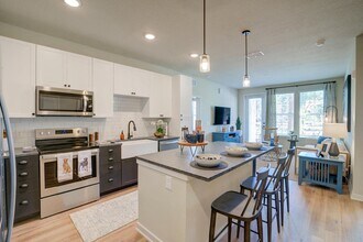 Building Photo - The Wilds at Trailwinds