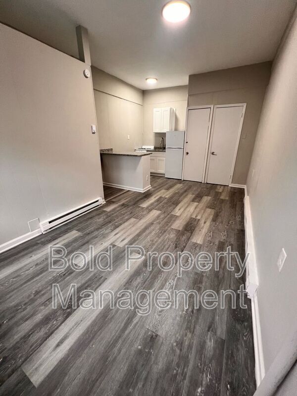 706 W Market St Unit A, Pottsville, PA 17901 Condo for Rent in