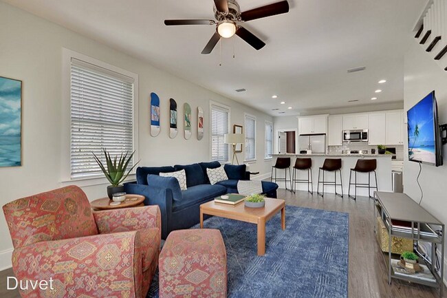Foto del edificio - 4 br, 3 bath House - 162 Spring Street. D