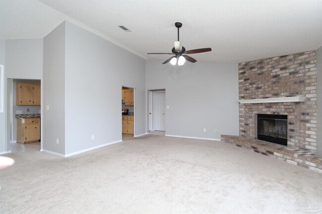 Building Photo - 2021 Coral Creek Dr