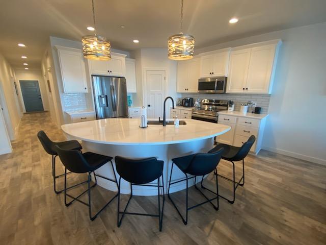 Foto principal - 570 Linden Dr, 309