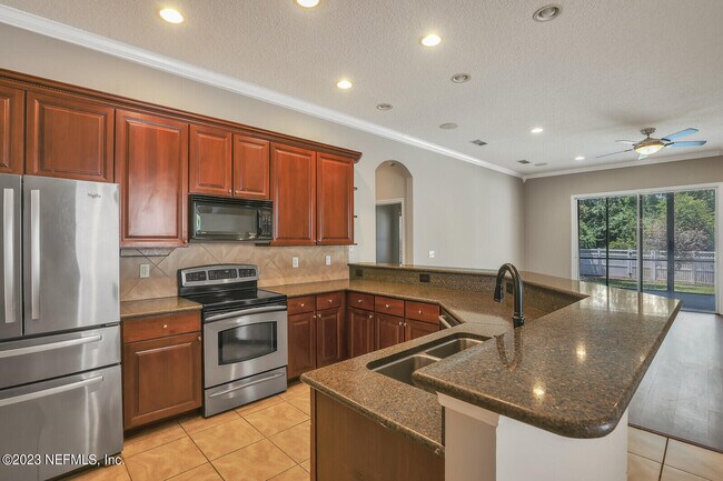 Foto del edificio - 860 Briarcreek Rd