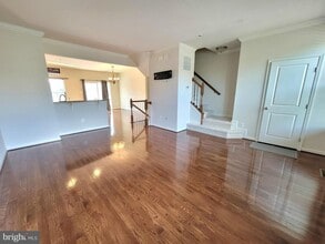 Building Photo - 3567 Sprigg St S